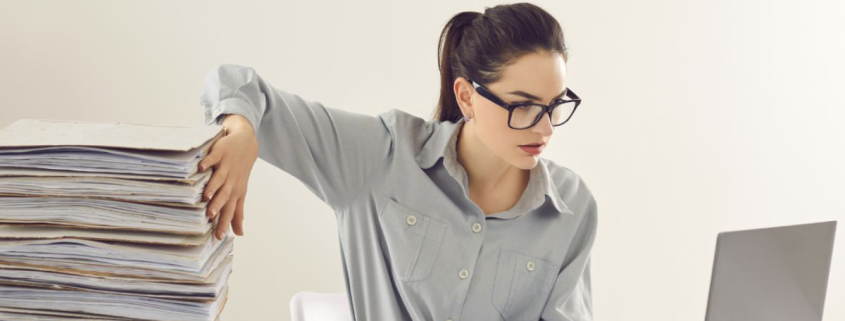 Roles of a Bookkeeper for Your Business – 101
